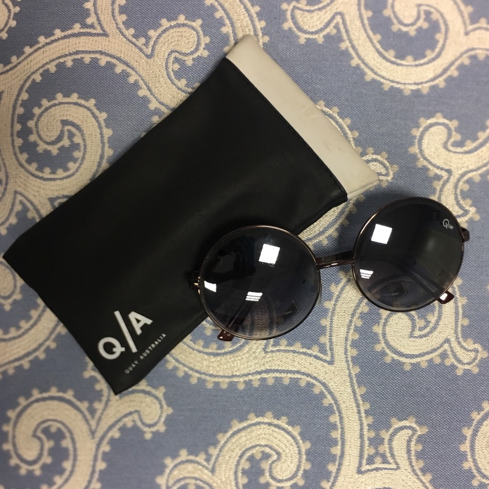 Chelsea Girl Sunnies 🕶